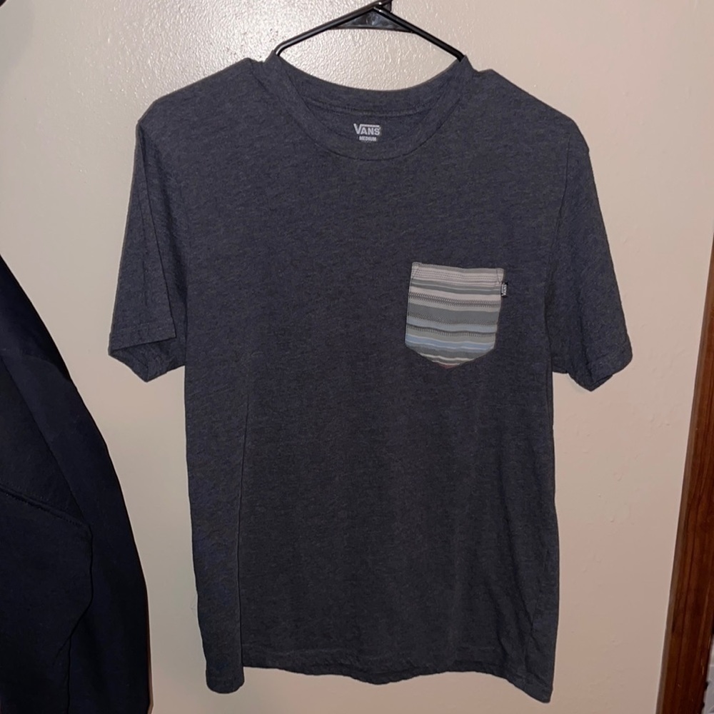 Vans Gray T-Shirt W/ Pocket Mens Size Medium